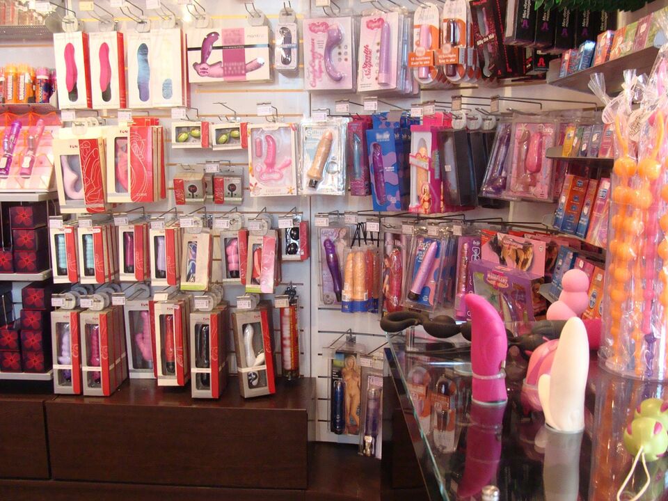 Variety of accessories for penis enlargement